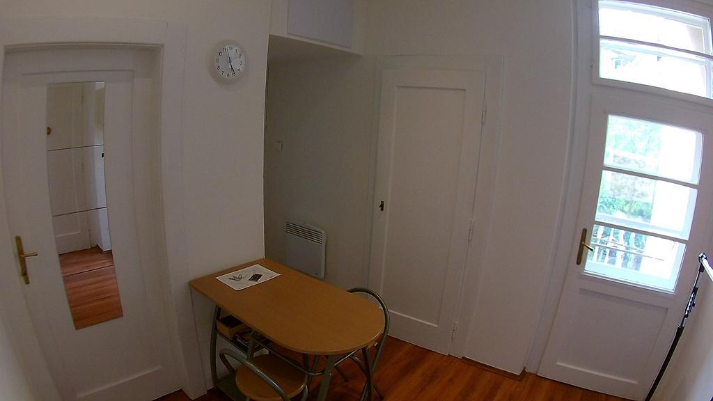Jezerka Apartments Prag Dış mekan fotoğraf