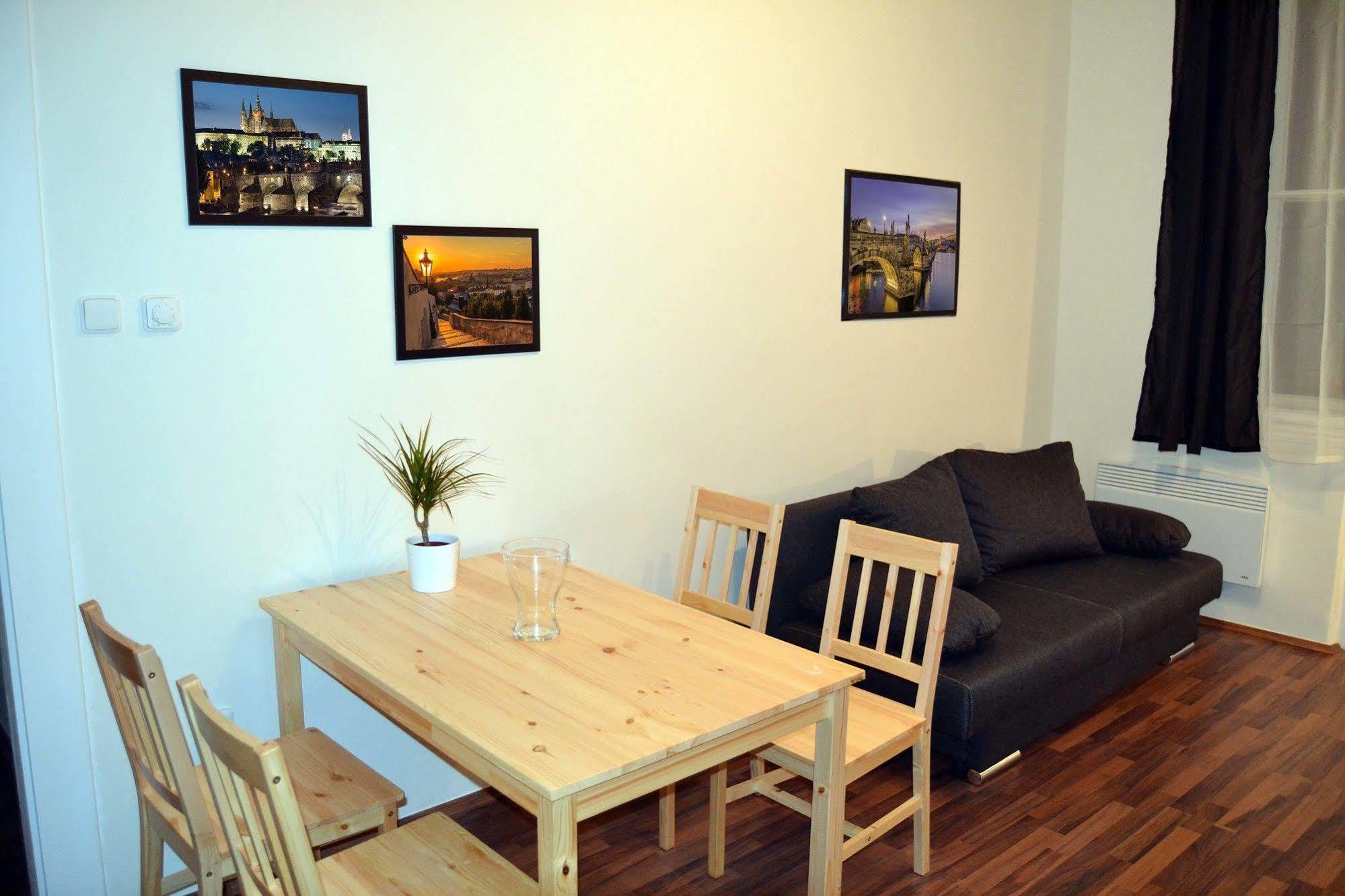 Jezerka Apartments Prag Dış mekan fotoğraf