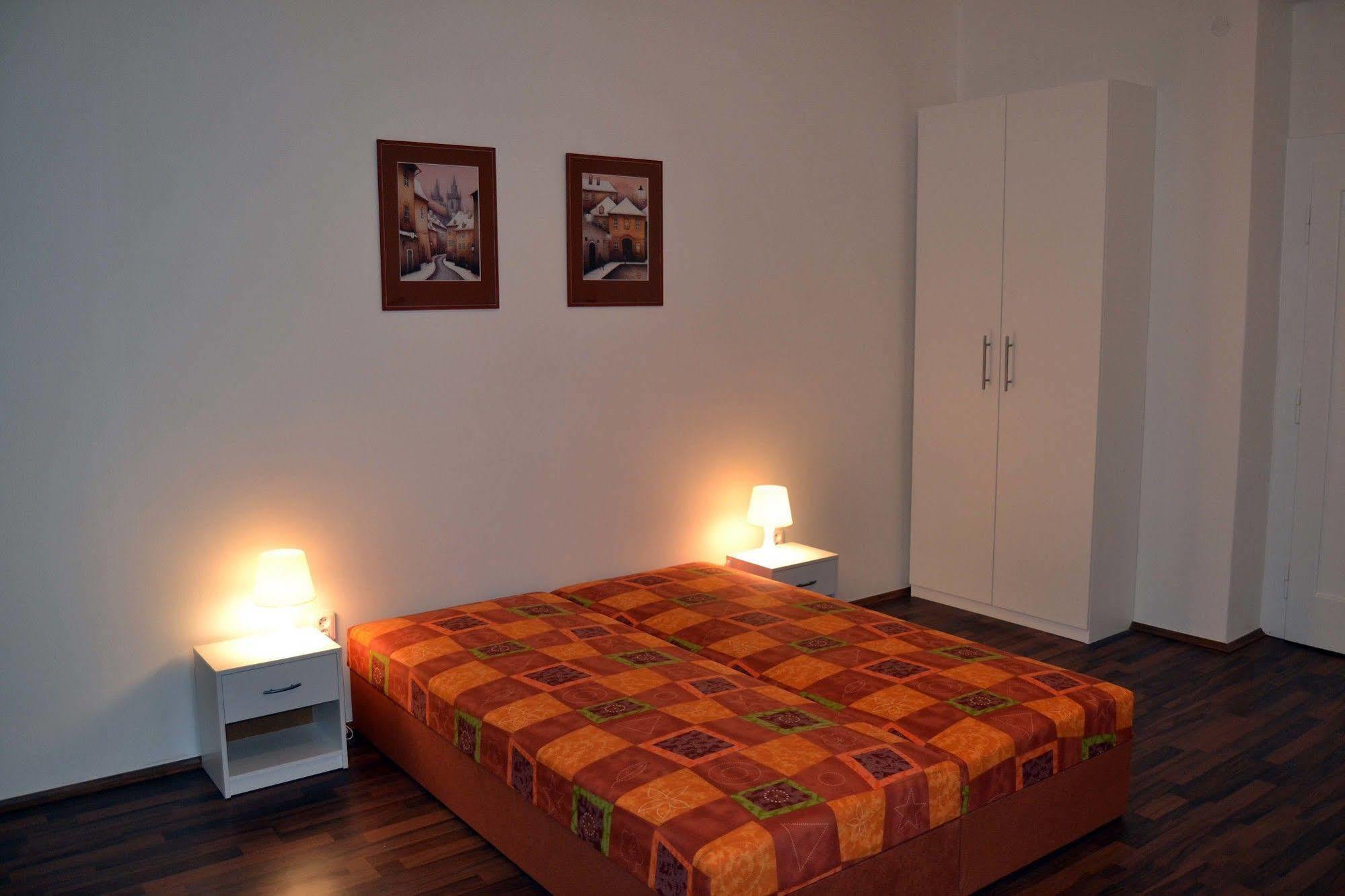 Jezerka Apartments Prag Dış mekan fotoğraf